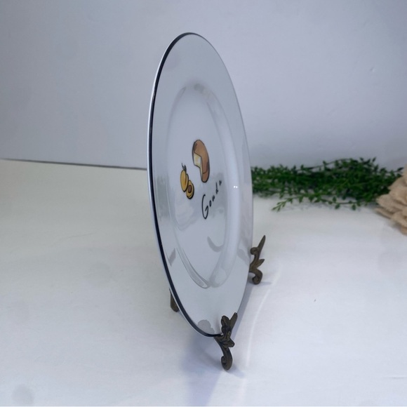 POTTERY BARN Cheese Plate GOUDA Black Rim 7 3/4" Dishwasher Microwave Safe - Picture 3 of 6